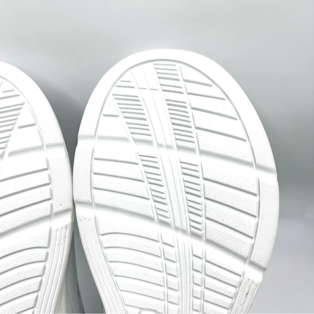 12W 12 WIDE New Balance Hook And Loop‎ 577 White Leather Walking Sneakers Shoes
